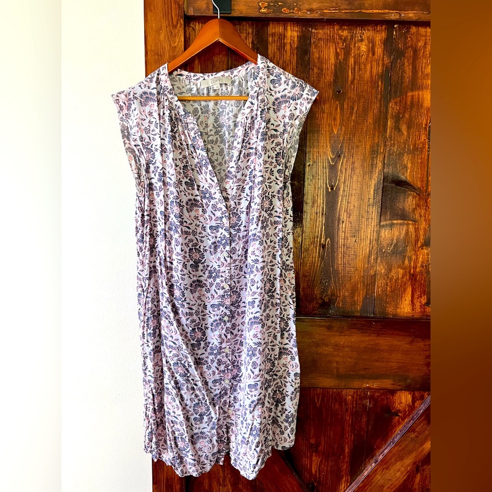 LOFT Floral Shift Dress